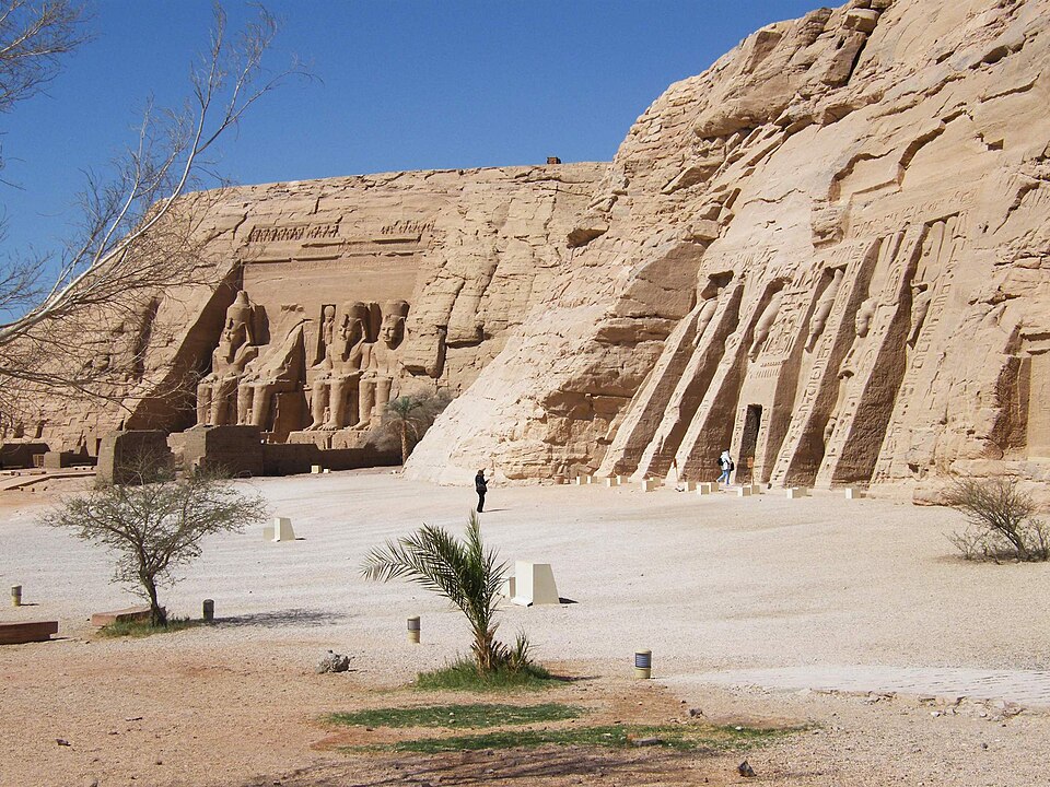 معبدا أبو سمبل