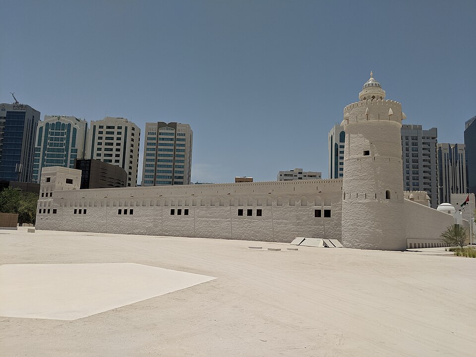 قصر الحصن